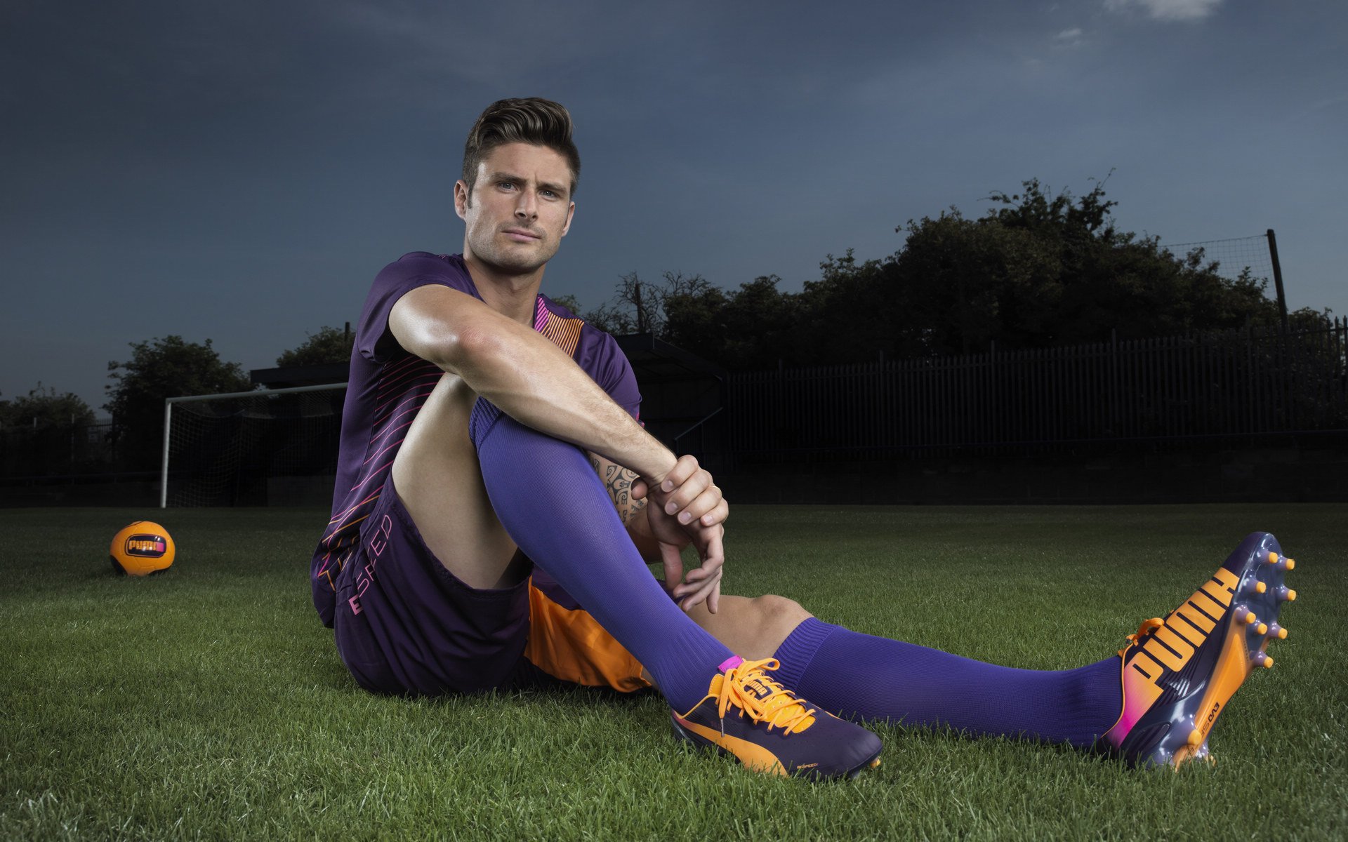 “帕布罗·马特拉的无畏拼搏精神，带领阿根廷美洲狮队战胜挑战”