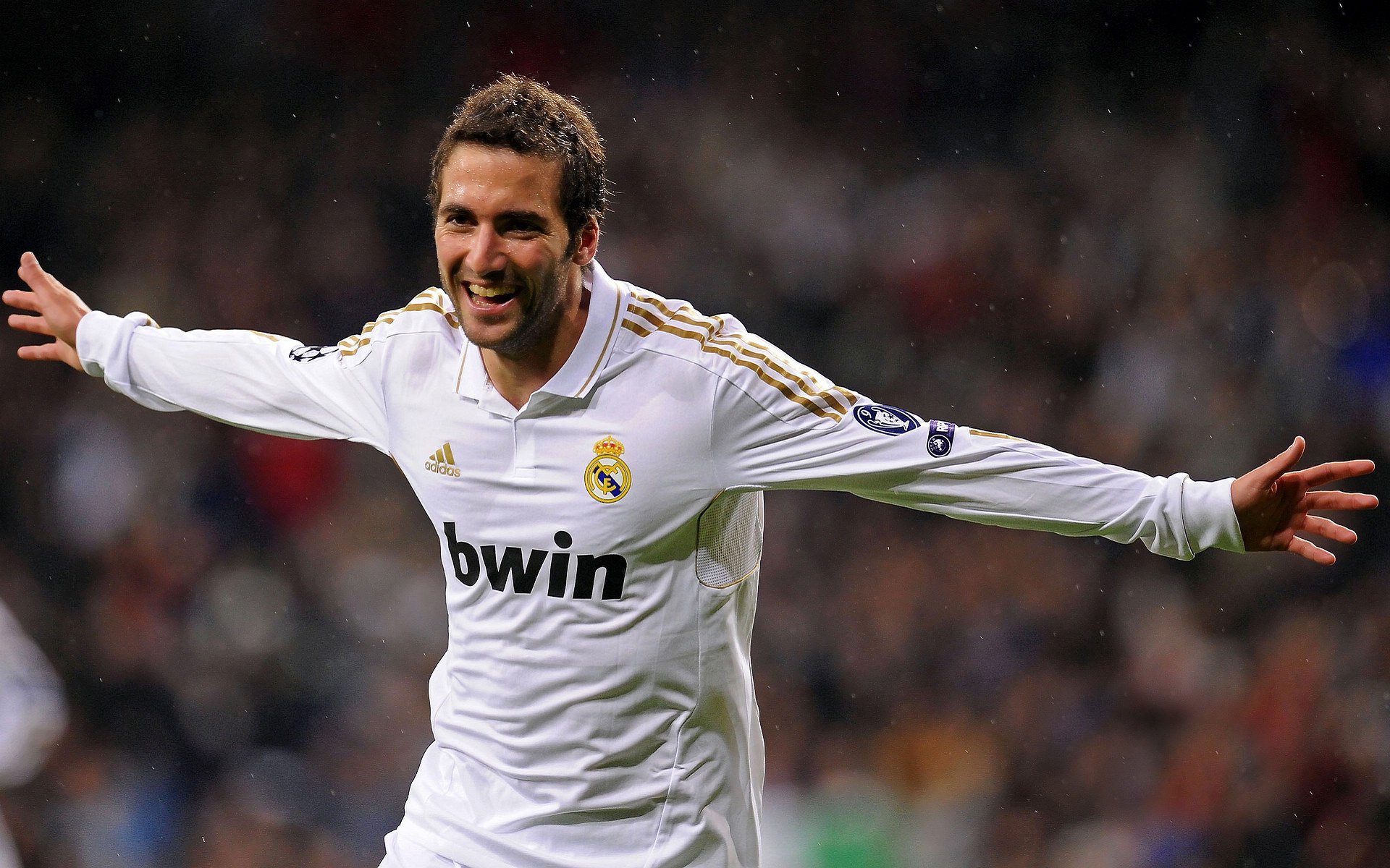 九游体育登陆-乔·莫伊：稳定的scrum技术让全黑队在对抗中占得先机，攻防无缝连接